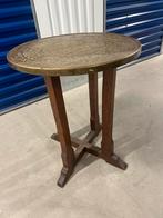 Houten tafeltje met koperen blad (60x50), Antiek en Kunst, Antiek | Meubels | Tafels, Ophalen