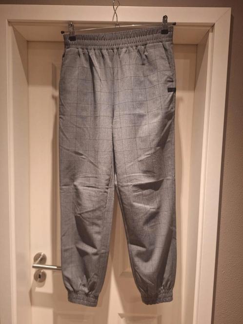 Alix the label S. M, Kleding | Dames, Broeken en Pantalons, Zo goed als nieuw, Maat 38/40 (M), Grijs, Lang, Verzenden
