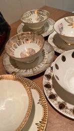 Hoe leuk! 6 oude theekopjes met goud kerst ontbijt, Antiek en Kunst, Ophalen of Verzenden