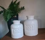 Set van 2 stoere potten No 1 en No 2 craquelé aardewerk, Huis en Inrichting, Woonaccessoires | Vazen, Wit, Aardewerk of Porselein