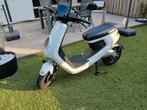 2 NIU scooters M1 & NQi sport, Fietsen en Brommers, Scooters | Overige merken, Ophalen, Niu, Elektrisch, Zo goed als nieuw