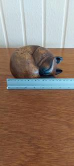 Handgesneden massief houten opgerolde slapende Siamese kat, Ophalen