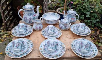 Prachtig Koffie- theeservies van P Regout Canton beschikbaar voor biedingen