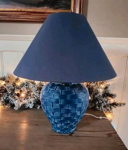 Lamp met rotan motief, Huis en Inrichting, Lampen | Tafellampen, Zo goed als nieuw, Minder dan 50 cm, Glas, Ophalen