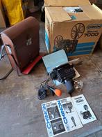 oude camera en projector, Filmcamera, 1960 tot 1980, Ophalen