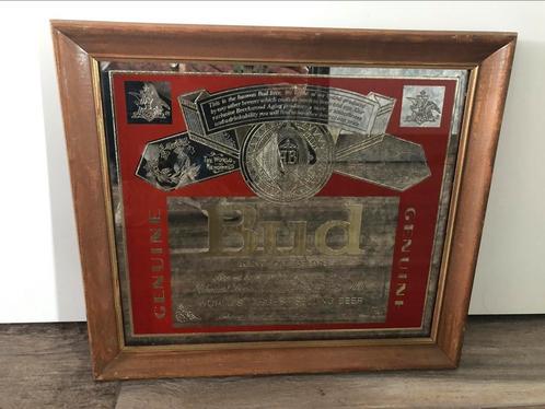 💝 Vintage BUD BUDWEISER bier reclame spiegel in lijst hout, Verzamelen, Biermerken, Gebruikt, Reclamebord, Plaat of Schild, Overige merken