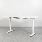 Nette bureau voor werk/studie/gamen, Huis en Inrichting, Bureaus, Ophalen, Elektrisch, Zo goed als nieuw, Stabureau