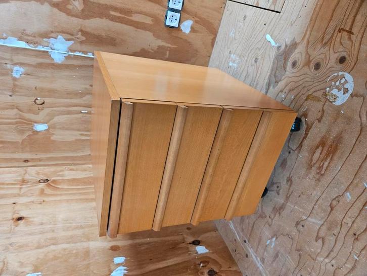 Ladekast op wielen voor slaapkamer/studie/kantoor/schuur, Huis en Inrichting, Kasten | Ladekasten, Gebruikt, Minder dan 100 cm