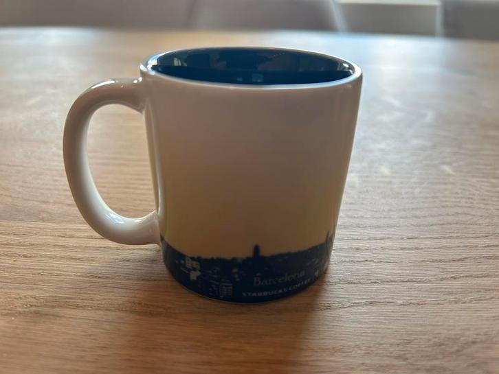 Starbucks Barcelona Espresso Kopje, Huis en Inrichting, Keuken | Servies, Zo goed als nieuw, Overige stijlen, Porselein, Ophalen of Verzenden
