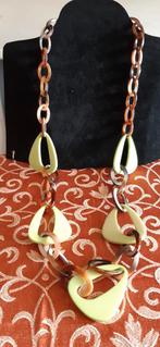 Lange retro schakel ketting groen/bruin buffelhoorn?, Sieraden, Tassen en Uiterlijk, Verzenden, Zo goed als nieuw, Bruin, Overige materialen