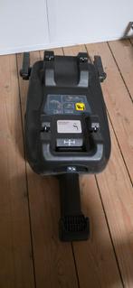 Joie Isofix base + Maxi-Cosi met adapters, Gebruikt, Verstelbare rugleuning, Isofix, 0 t/m 13 kg