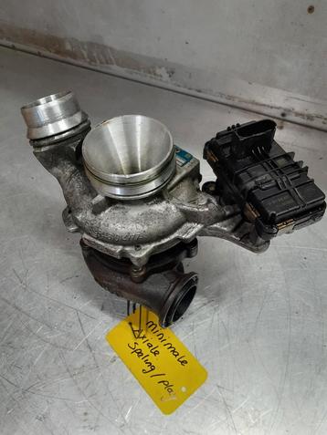 BMW Turbo F20 F22 F23 F30 8513640 54409700039 54409700042 beschikbaar voor biedingen