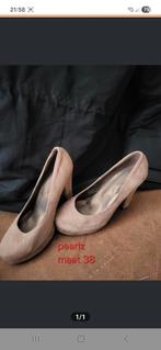Diverse dames schoenen/ laarzen en hakken€5/ €10/ €15, Kleding | Dames, Schoenen, Ophalen of Verzenden, Zo goed als nieuw