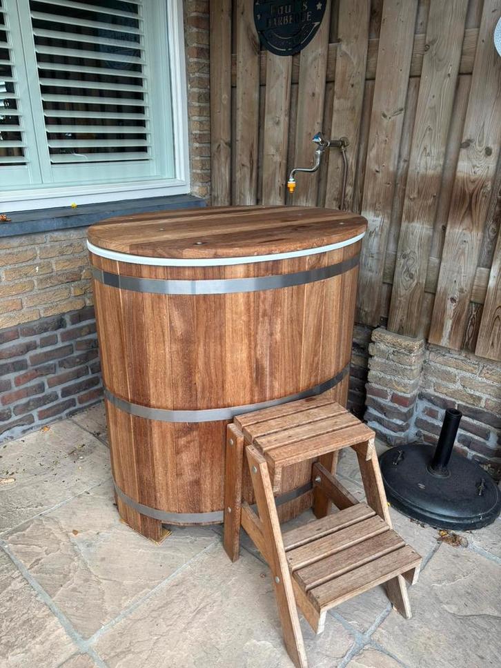 Houten Dompelbad met Trap, Tuin en Terras, Bubbelbaden en Hottubs, Zo goed als nieuw, Vast, Trap, Ophalen
