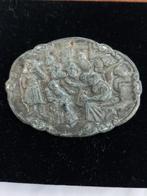 Oude broche tin, Ophalen of Verzenden, Overige materialen, Broche
