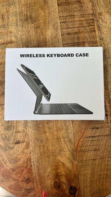 Wireless Keyboard standaard beschikbaar voor biedingen