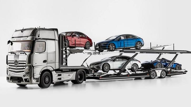NZG Mercedes-Benz Actros Gigaspace 4x2 Lohr Transporter 1:18, Hobby en Vrije tijd, Modelauto's | 1:18, Nieuw, Ophalen of Verzenden