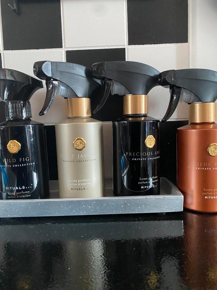 Rituals homespray 250 ml nieuw precious amberSweet jasmine, Huis en Inrichting, Stoffering | Gordijnen en Lamellen, Zo goed als nieuw