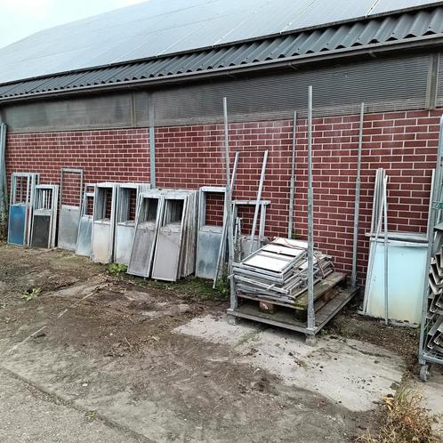 Hondenluik hondenpension binnen-buiten kennel, Dieren en Toebehoren, Hondenhokken, 100 cm of meer, 110 cm of meer, Ophalen