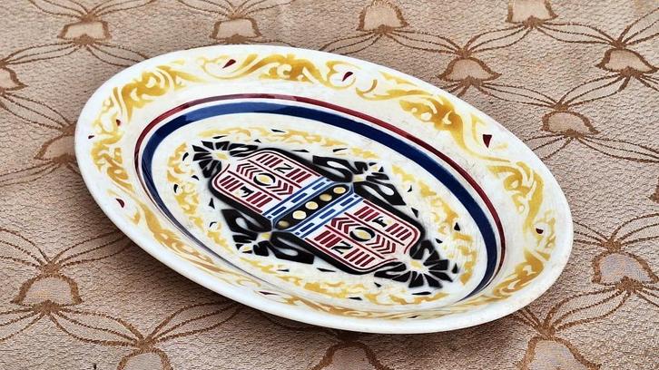 Ovalen Art Deco schaal Petrus Regout, Calvé Delft, N.O.F., Antiek en Kunst, Antiek | Schalen, Ophalen of Verzenden