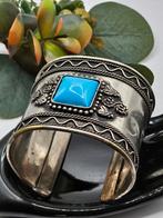 Zoldervondst leuke armband met Turquoise steen, Ophalen of Verzenden, Gebruikt, Blauw