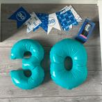 30 jaar feestartikelen, Ophalen, Zo goed als nieuw