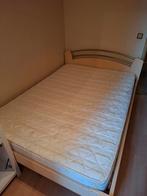 Tweepersoonsbed met lattenbodem, Ophalen