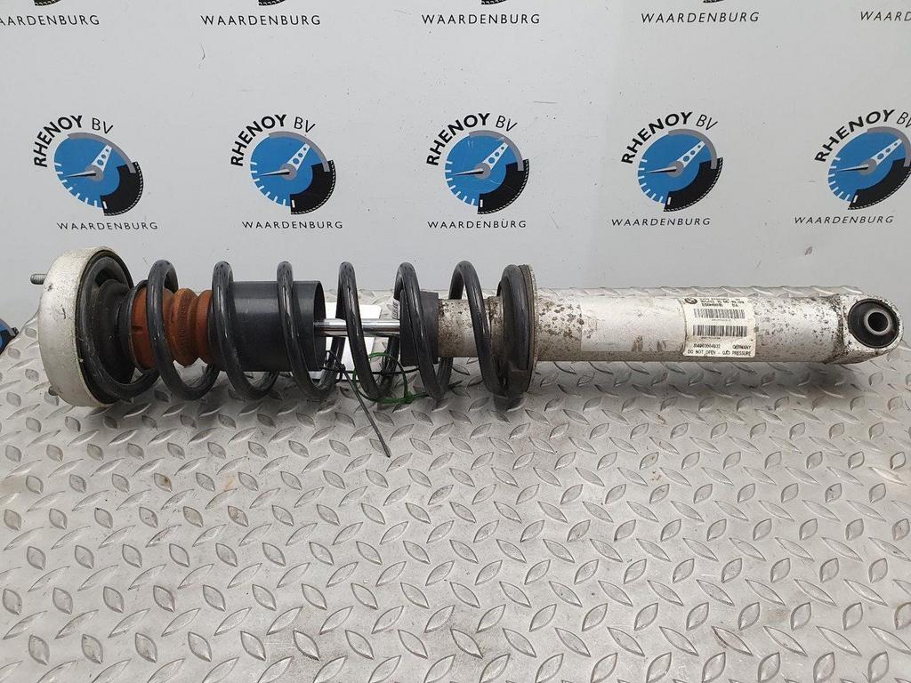 BMW 5 SERIES 520i VEERPOOT / SCHOKBREKER LA 2009, Ophalen of Verzenden, Gebruikt, Stiba lid