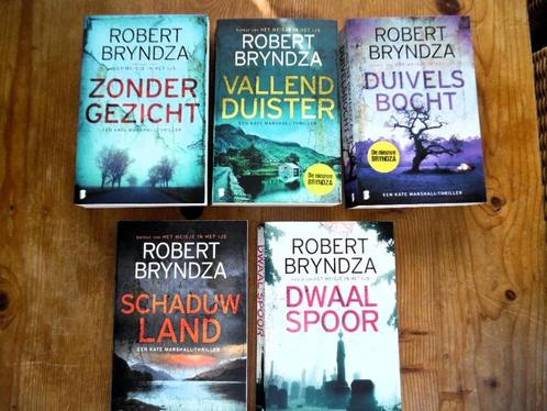 Robert Bryndza, Kate Marshall serie, Boeken, Thrillers, Zo goed als nieuw, Europa overig, Ophalen of Verzenden