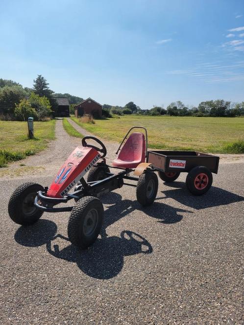 Mammoet Massey Ferguson skelter met aanhangwagen, Kinderen en Baby's, Speelgoed | Buiten | Skelters, Mammoet, Met kar of aanhanger