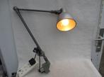 Vintage Industriële bureaulamp KUMEWA, Huis en Inrichting, Lampen | Tafellampen, Ophalen of Verzenden, Gebruikt, Metaal, Minder dan 50 cm