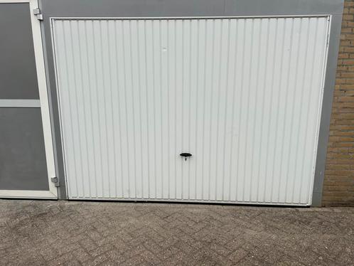 Garagedeur, Doe-het-zelf en Verbouw, Deuren en Horren, Zo goed als nieuw, Garagedeur, 215 cm of meer, 120 cm of meer, Metaal, Ophalen