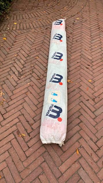 Surfzeil beschikbaar voor biedingen