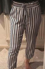 Blauw/wit gestreepte broek Zara Maat M, Kleding | Dames, Broeken en Pantalons, Maat 38/40 (M), Blauw, Zara, Ophalen of Verzenden