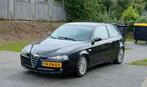 Te koop Alfa Romeo 147 1.6 T.spark 16V 77KW 3DR 2009 Zwart, Auto's, Alfa Romeo, Voorwielaandrijving, Stof, 4 cilinders, 1165 kg