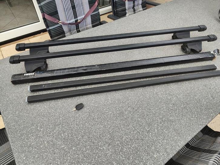 Thule Dakdragers Set 106 en 120cm, Auto diversen, Auto-accessoires, Gebruikt, Ophalen
