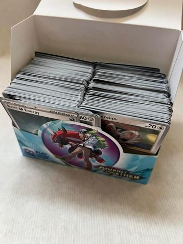 Pokemon Enhanched Booster Box Journey Together beschikbaar voor biedingen
