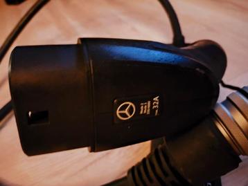 Te koop adapter/oplader orginele van Mercedes Benz. beschikbaar voor biedingen