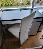 Leuk (vlgs mij ikea) Bureau met stoel, Huis en Inrichting, Gebruikt, Ophalen