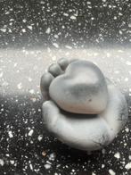 Drie beeldjes hart, hart in hand en engel in hand (steen), Verzamelen, Beelden en Beeldjes, Ophalen of Verzenden, Zo goed als nieuw