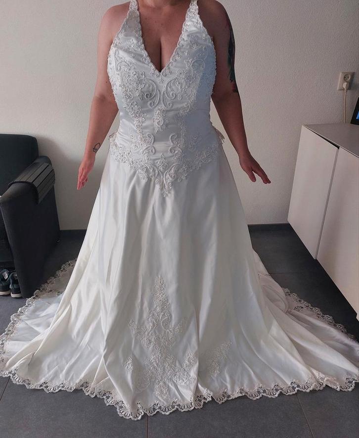 Trouwjurk Le collector Paris, Kleding | Dames, Trouwkleding en Trouwaccessoires, Zo goed als nieuw, Trouwjurk, Wit, Ophalen of Verzenden