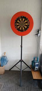 Dartbord standaard met dartbord en surround., Ophalen of Verzenden, Zo goed als nieuw, Dartbord