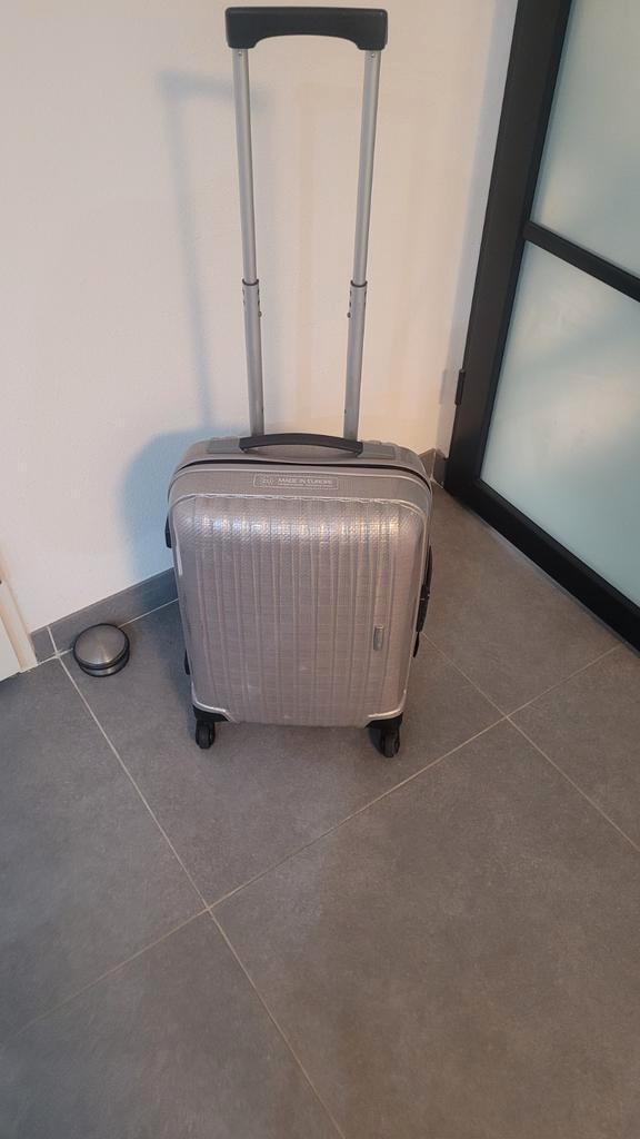 Samsonite Chrono-Lite Spinner 55cm - Zo goed als nieuw, Sieraden, Tassen en Uiterlijk, Koffers, Zo goed als nieuw, Hard kunststof