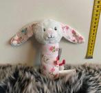 Little dutch rammelaar, konijn / konijntje roze, bloemen, Kinderen en Baby's, Speelgoed | Knuffels en Pluche, Verzenden, Zo goed als nieuw