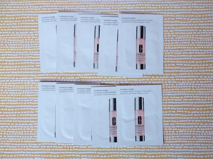 Clinique Moisture Surge Concentrate (24 proefjes), Sieraden, Tassen en Uiterlijk, Uiterlijk | Gezichtsverzorging, Nieuw, Verzorging