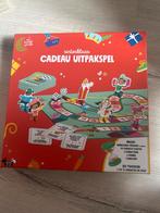 Sinterklaas cadeau uitpakspel, Ophalen of Verzenden, Zo goed als nieuw