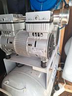 2x HBM 50L compressor low noise, Doe-het-zelf en Verbouw, Minder dan 25 liter, Ophalen of Verzenden, Gebruikt, Minder dan 200 liter/min