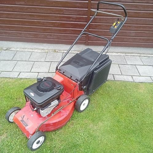 Castelgarden grasmaaier zelfrijdend benzine Motormaaier, Tuin en Terras, Grasmaaiers, Gebruikt, Benzine-grasmaaier, Cirkelmaaier