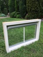 Kunststof raam met dubbel glas, Doe-het-zelf en Verbouw, Kozijnen en Schuifpuien, Kunststof, Raamkozijn, Zo goed als nieuw, Ophalen