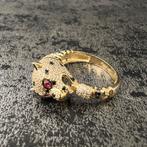 14 karaat gouden ring panter model robijn ogen, 20 of groter, Heer, Nieuw, Ophalen of Verzenden